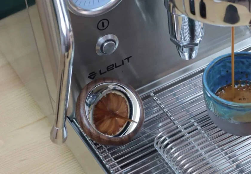 Magnetic Espresso Shooting Mirror – American Walnut