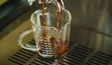 Understanding the Flow Rate of Manual Espresso Shots