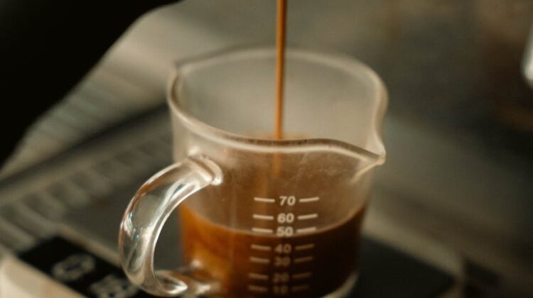 How to Use a Scale to Improve Your Flair Espresso Consistency