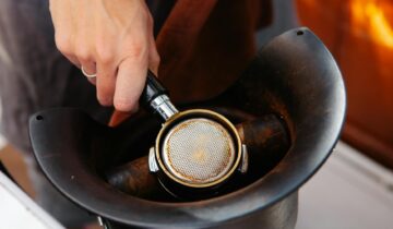 How to Dial In a New Roast on a Manual Espresso Maker