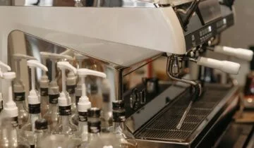 How a PID achieves thermal stability in a small espresso machine boiler