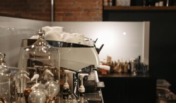 Managing boiler recovery time between back-to-back shots with a PID