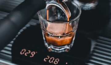 The Benefits of Using Paper Filters at the Bottom of Your Portafilter