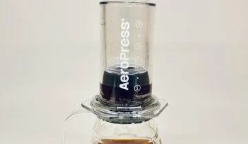 How to adjust Aeropress brewing for different roast levels