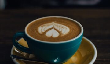 Why Conical Cup Bases are Preferred for Professional-Level Espresso Texture