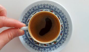 How to Use Different Cup Shapes to Evaluate Espresso Body and Mouthfeel