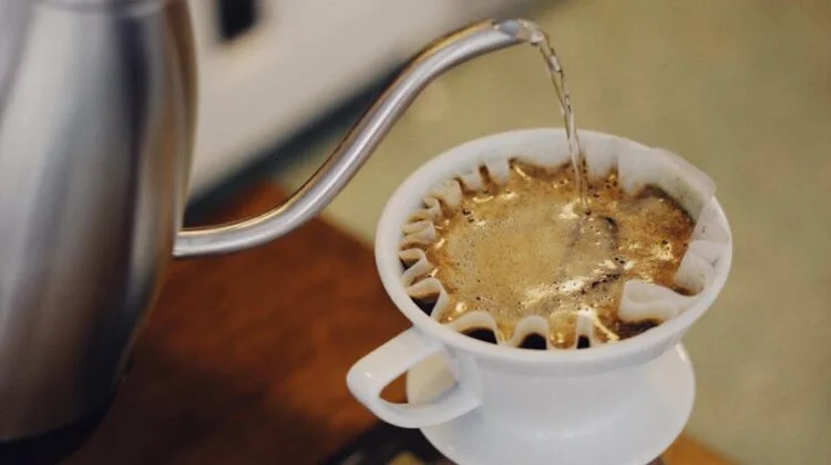 Slow Feeding for Dark Roasts: Reducing Bitterness and Increasing Sweetness