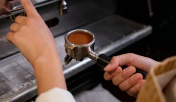 Optimizing the Workflow for Preparing Back-to-Back Espresso Drinks