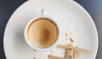 Does adding sugar change the perceived viscosity and body of your espresso?