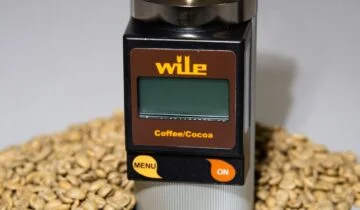 The Effect of Coffee Bean Moisture Content on Espresso Puck Resistance