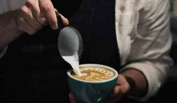 Understanding the Dilution Factor: How Milk Texture Affects Espresso Intensity
