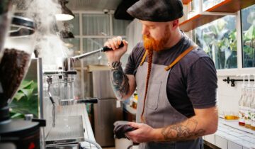 Improving Milk Texture: Pro Steaming Tips for High-Pressure Wands