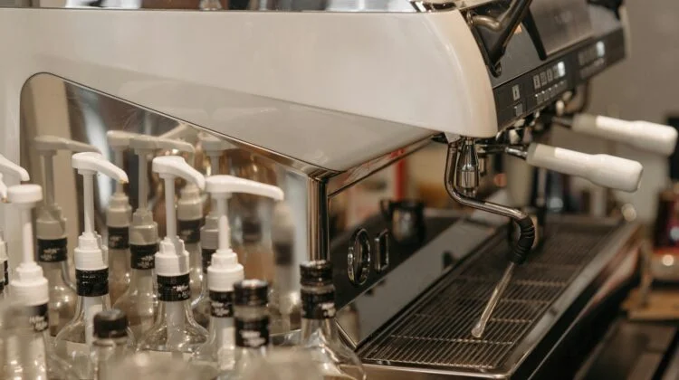 How to manage group head temperature on the Olympia Cremina