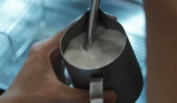 Tips for steaming microfoam with the Olympia Cremina stock steam wand