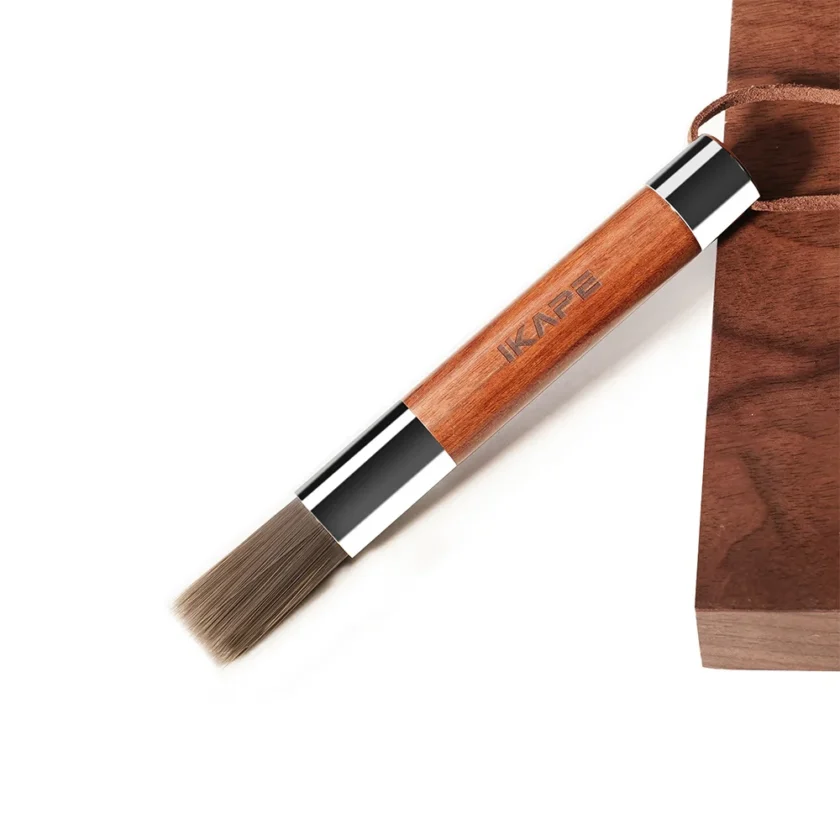 IKAPE walnut brush