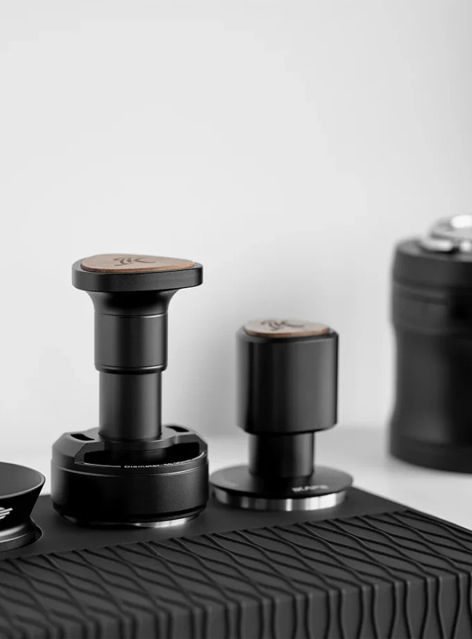 IKAPE UniPress Distributor & Tamper Combo