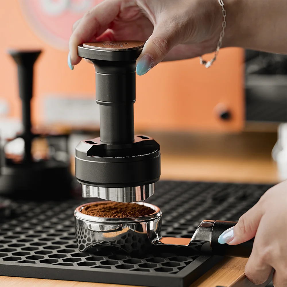 IKAPE UniPress Distributor & Tamper Combo - Image 4