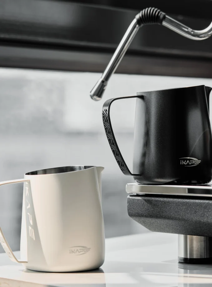 IKAPE Latte Art Pitcher – Hollow-out Handle