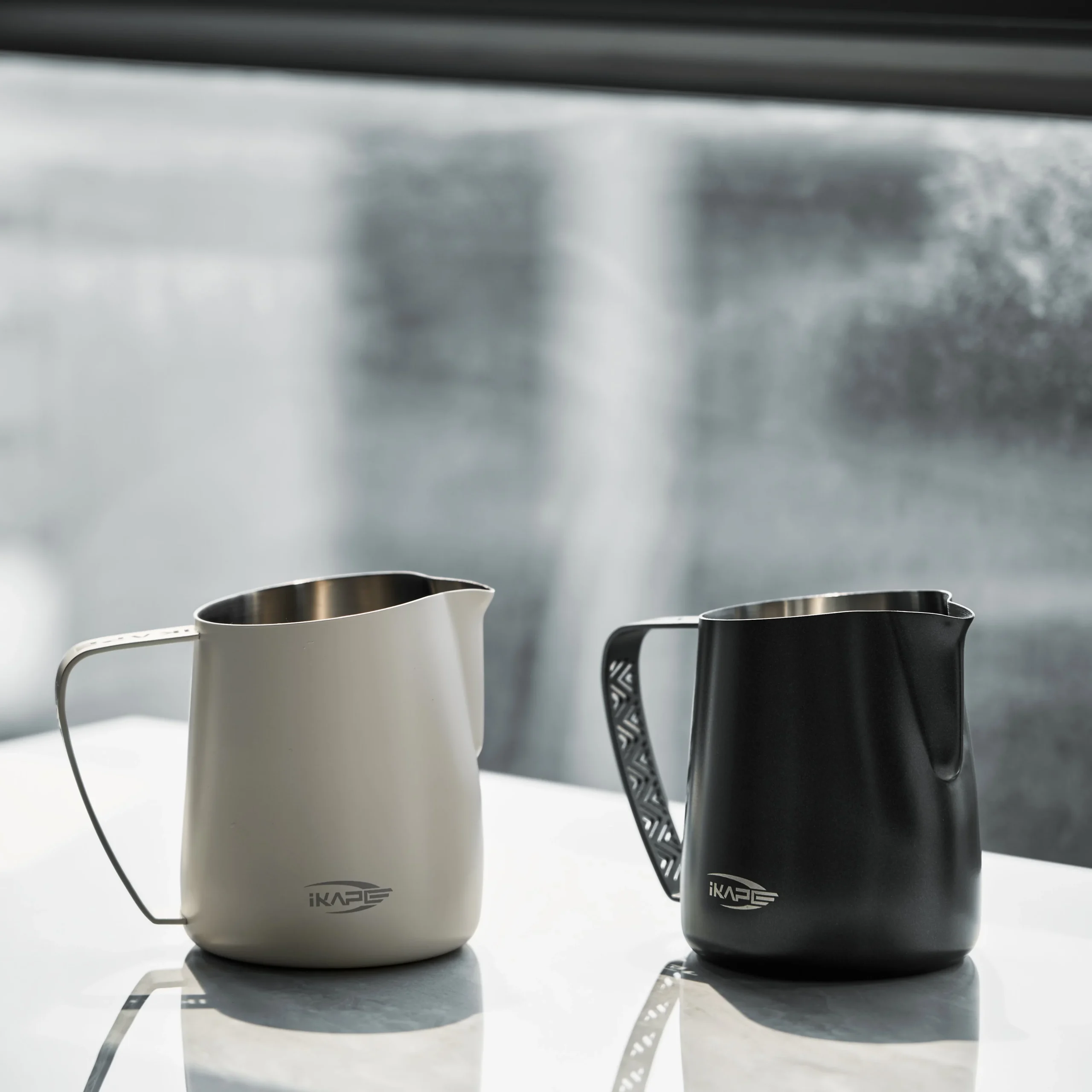 IKAPE Latte Art Pitcher – Hollow-out Handle - Image 3