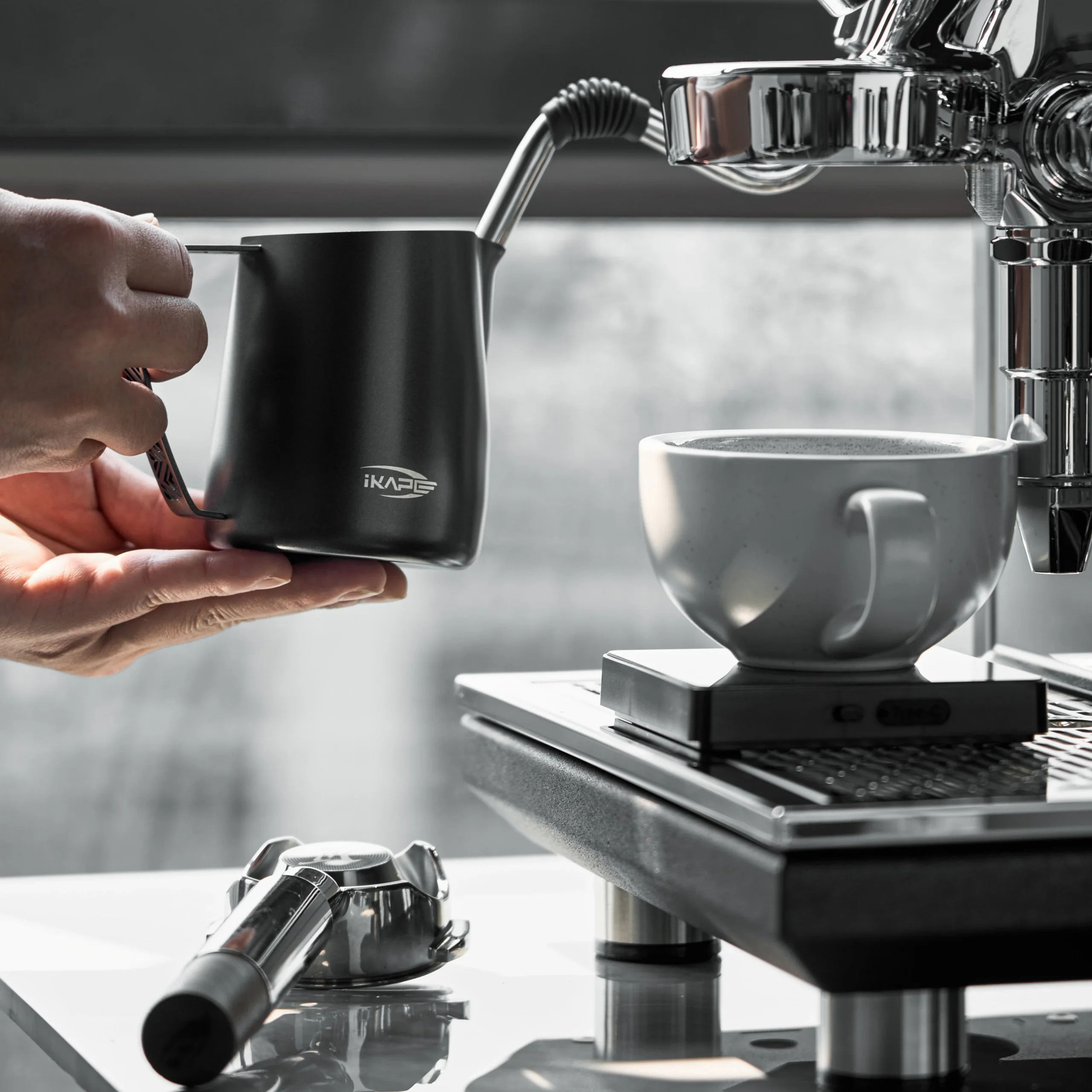 IKAPE Latte Art Pitcher – Hollow-out Handle - Image 4
