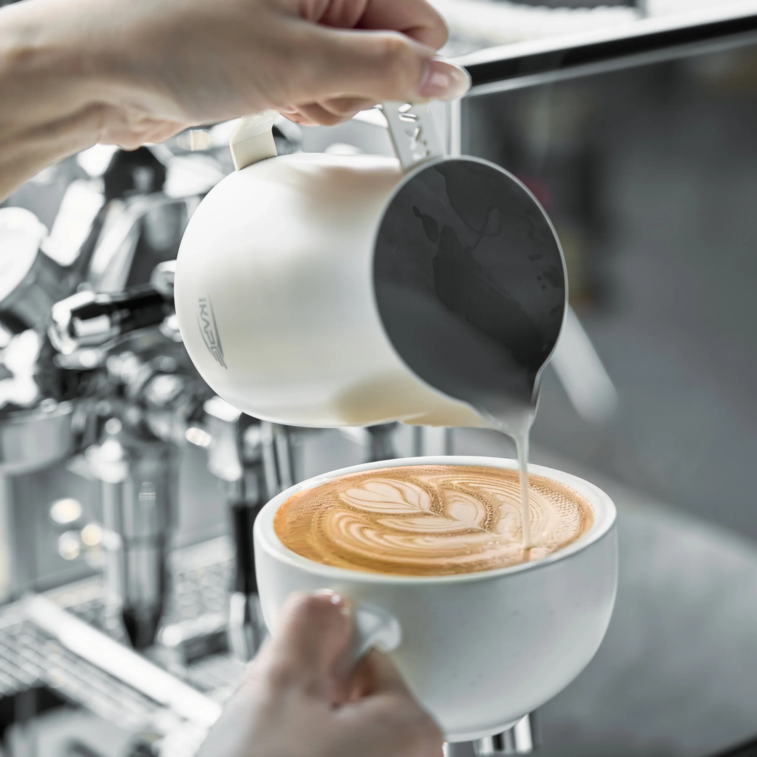 IKAPE Latte Art Pitcher – Hollow-out Handle - Image 7